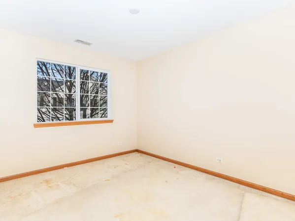 $227,500 | 32455 Allegheny Way, Lakemoor, IL 60051