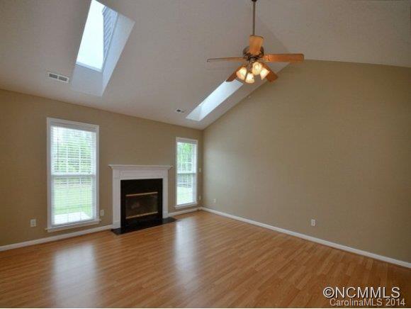 25 Farm Valley Road Fletcher, NC 28732 - Photo 4 of 14