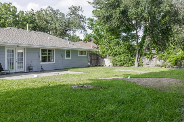 $300,000 | 1210 Wilma Lois Avenue, Pasadena, TX 77502