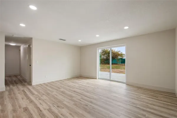 $337,000 | 156 Bosarvey Drive, Ormond Beach, FL 32176