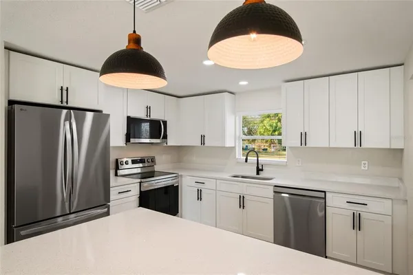 $337,000 | 156 Bosarvey Drive, Ormond Beach, FL 32176