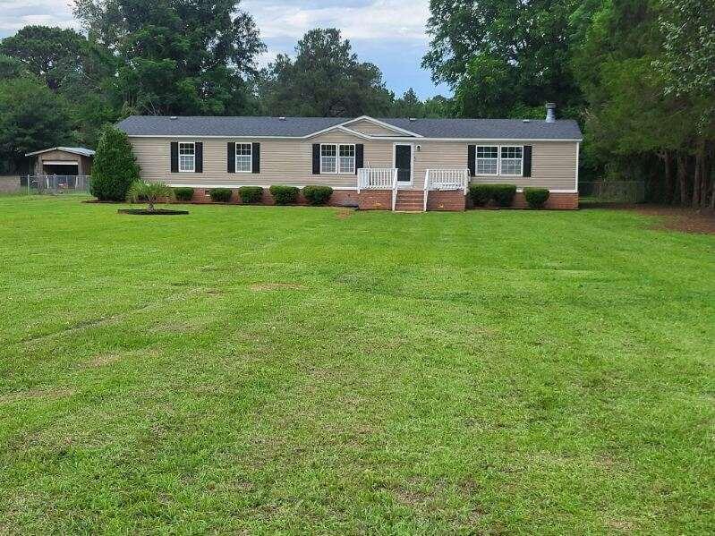 6835 Fish Road Dalzell, SC 29040 - Photo 5 of 5
