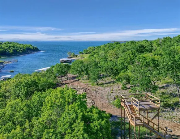 $2,825,000 | 5.63-acres Thompson Heights Drive, Denison, TX 75020