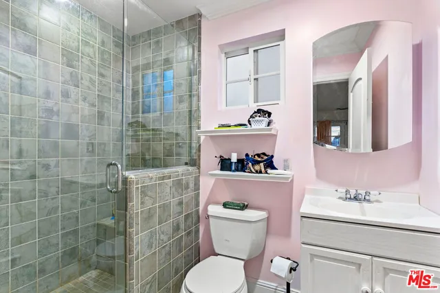 $3,900 | 4183 Commonwealth Avenue, Culver City, CA 90232