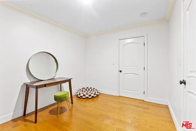 $3,900 | 4183 Commonwealth Avenue, Culver City, CA 90232