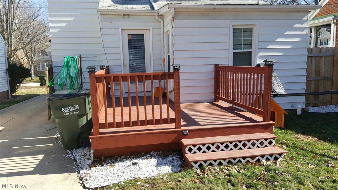 1344 Argonne Road Cleveland, OH 44121 - Photo 12 of 14 Gallery Image 12