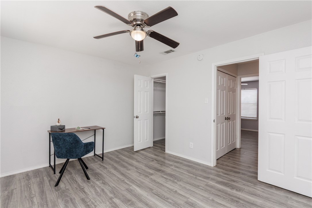 6702 Everhart Road, Unit R104 Corpus Christi, TX 78413 - Photo 17 of 33