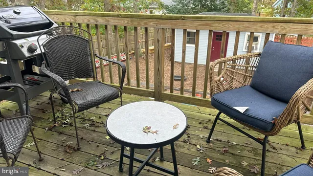 $3,200 | 41 Atlantis Avenue, Unit B, Manahawkin, NJ 08050