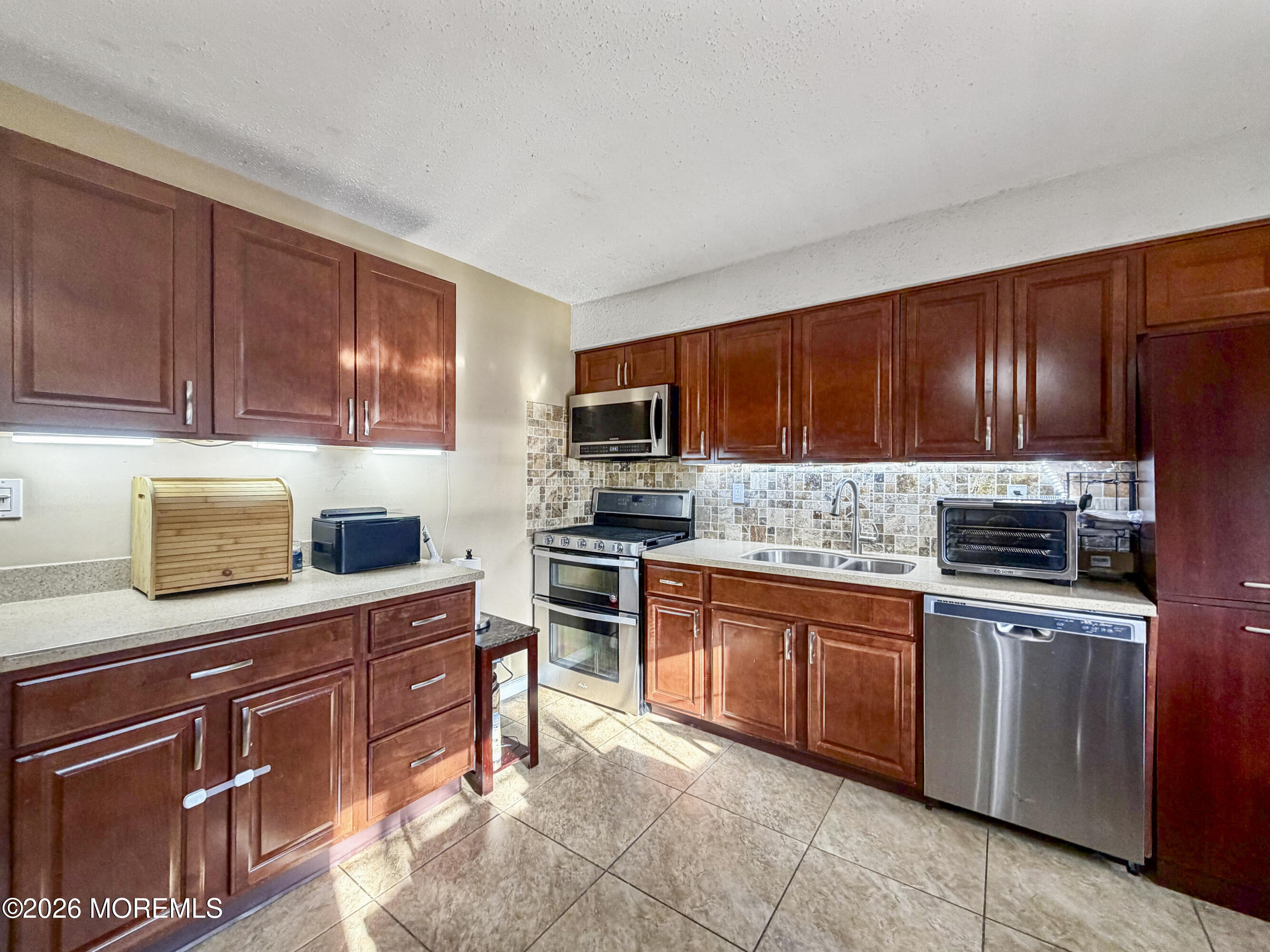 1150 Rita Court Brick, NJ 08724 - Photo 7 of 35 IMG_2021