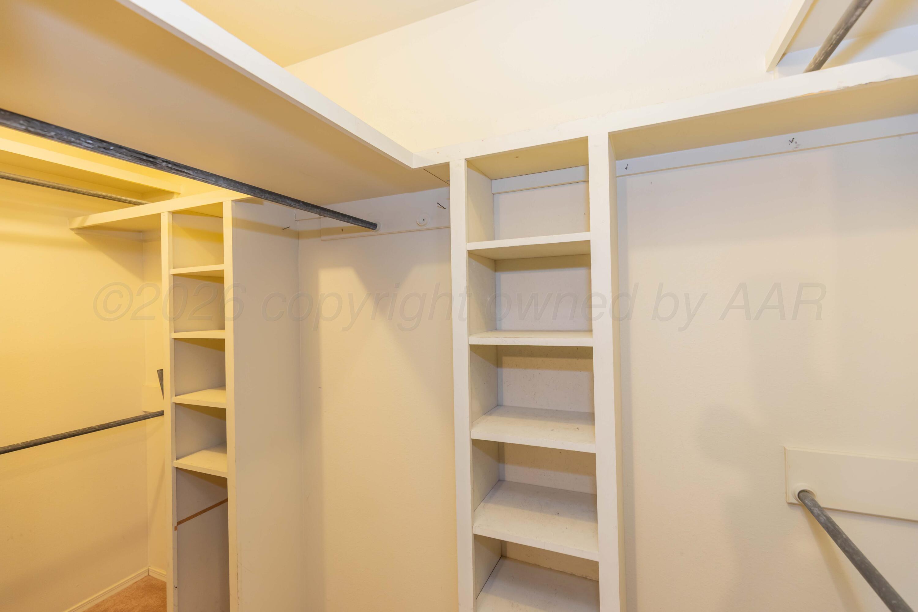 4206 Relatta Avenue Amarillo, TX 79110 - Photo 21 of 40 PRIMARY CLOSET VIEW 2