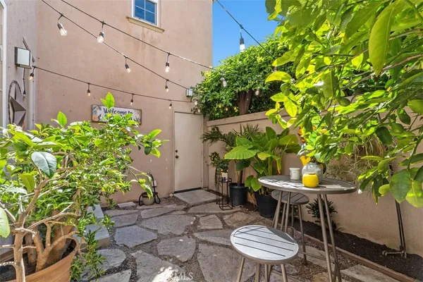 $1,300,000 | 80 Great Lawn, Irvine, CA 92620