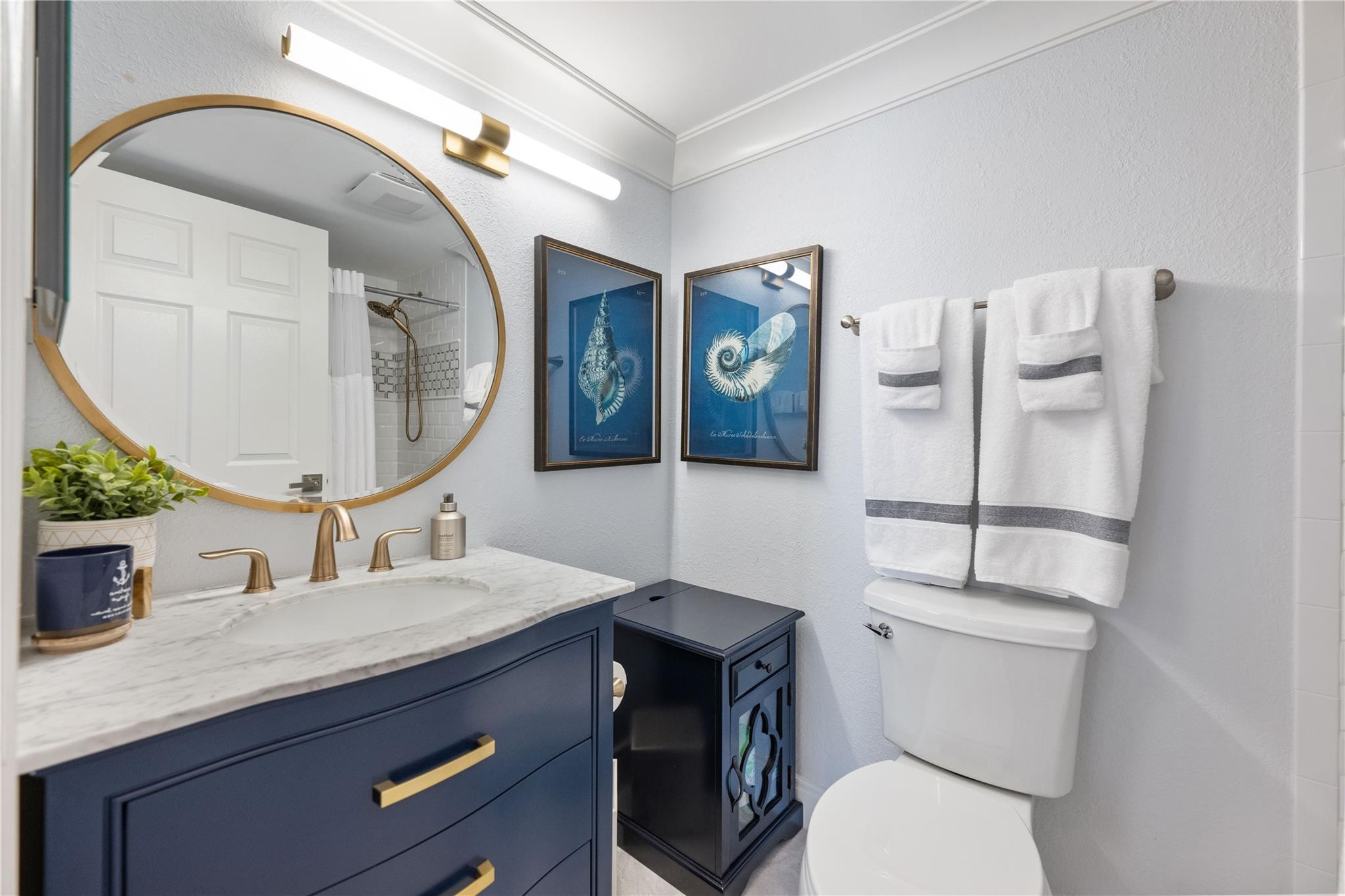 1070 Sugar Sands Boulevard, Unit 382 Riviera Beach, FL 33404 - Photo 23 of 34 2nd Bathroom