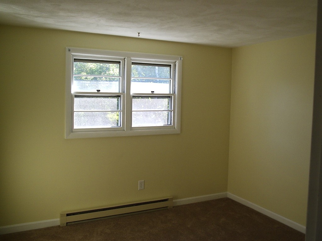 20 Kirby Road Westport, MA 02790 - Photo 8 of 16 Gallery Image 8