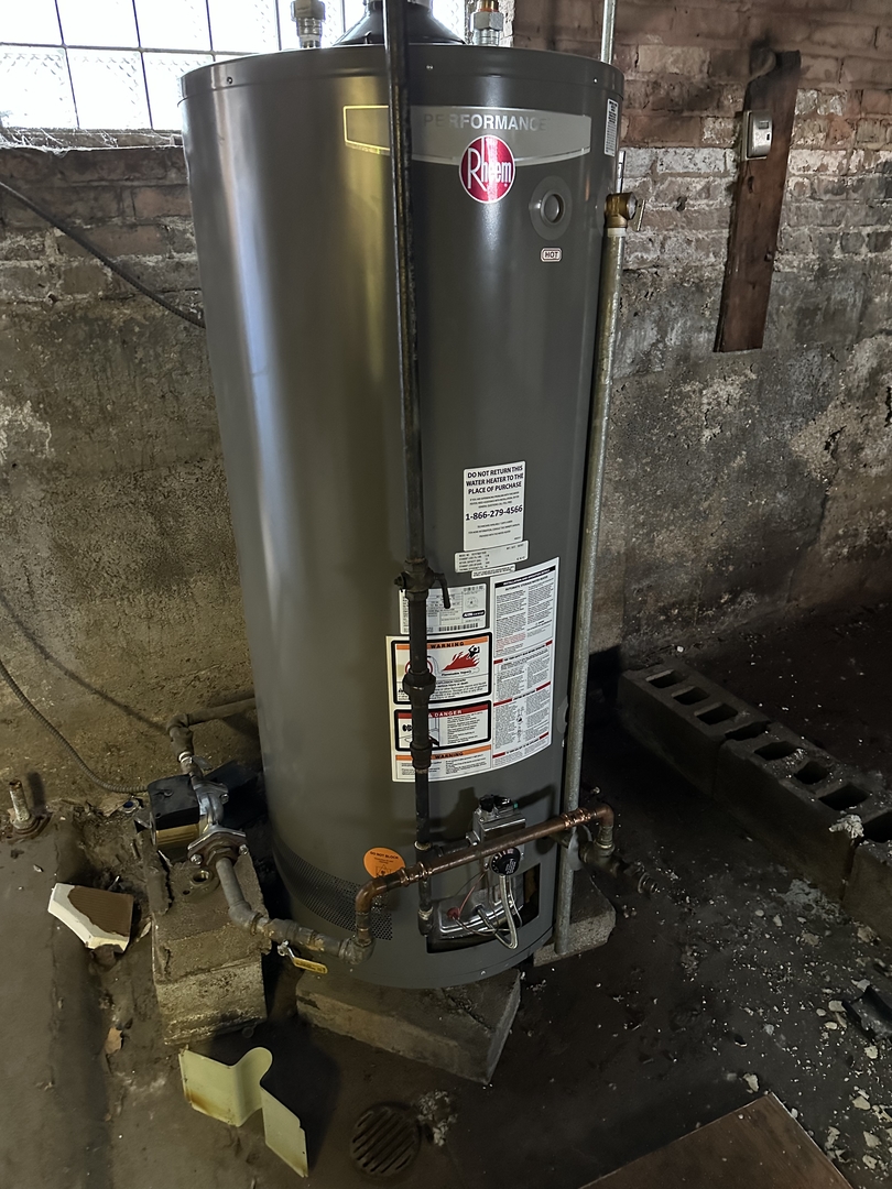 12602 Artesian Avenue Blue Island, IL 60406 - Photo 12 of 12 a bathroom with a sink and a mirror