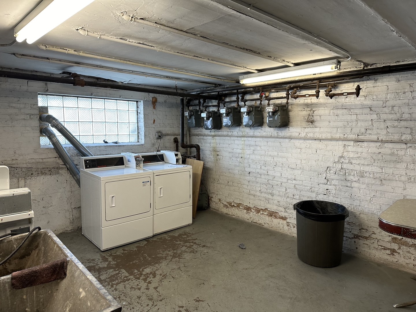 12602 Artesian Avenue Blue Island, IL 60406 - Photo 9 of 12 a storage room with a sink