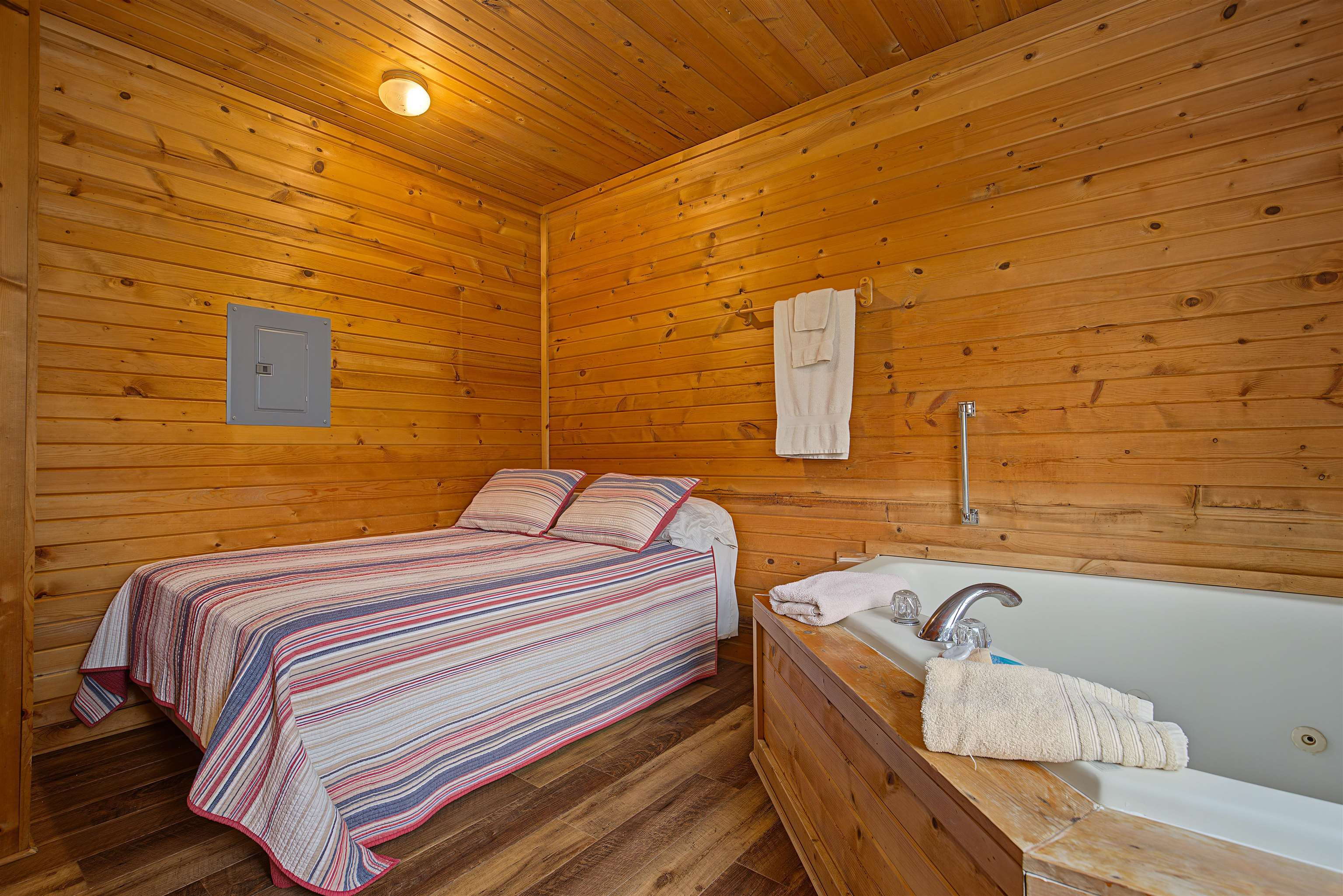 24366 Payne Road Shannon, IL 61078 - Photo 51 of 80 Gallery Image 51