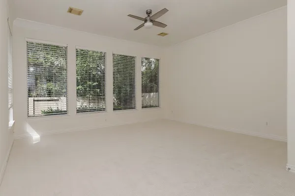 $6,500 | 122 West Lansdowne Circle, The Woodlands, TX 77382