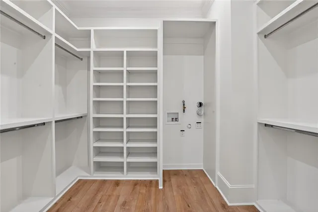 $999,500 | 270 Garden Road, River Ridge, LA 70123