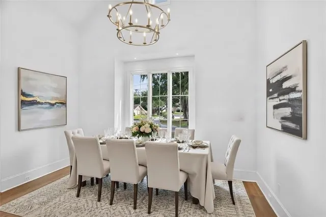 $999,500 | 270 Garden Road, River Ridge, LA 70123