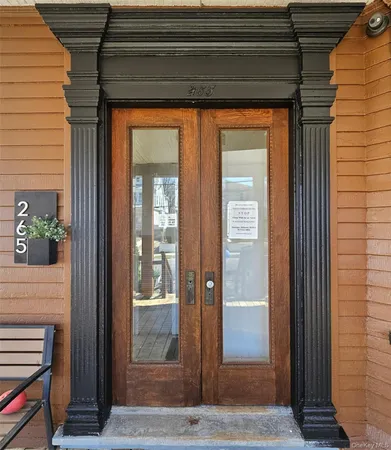 $1,200,000 | 265 Summit Avenue, Fleetwood, NY 10552