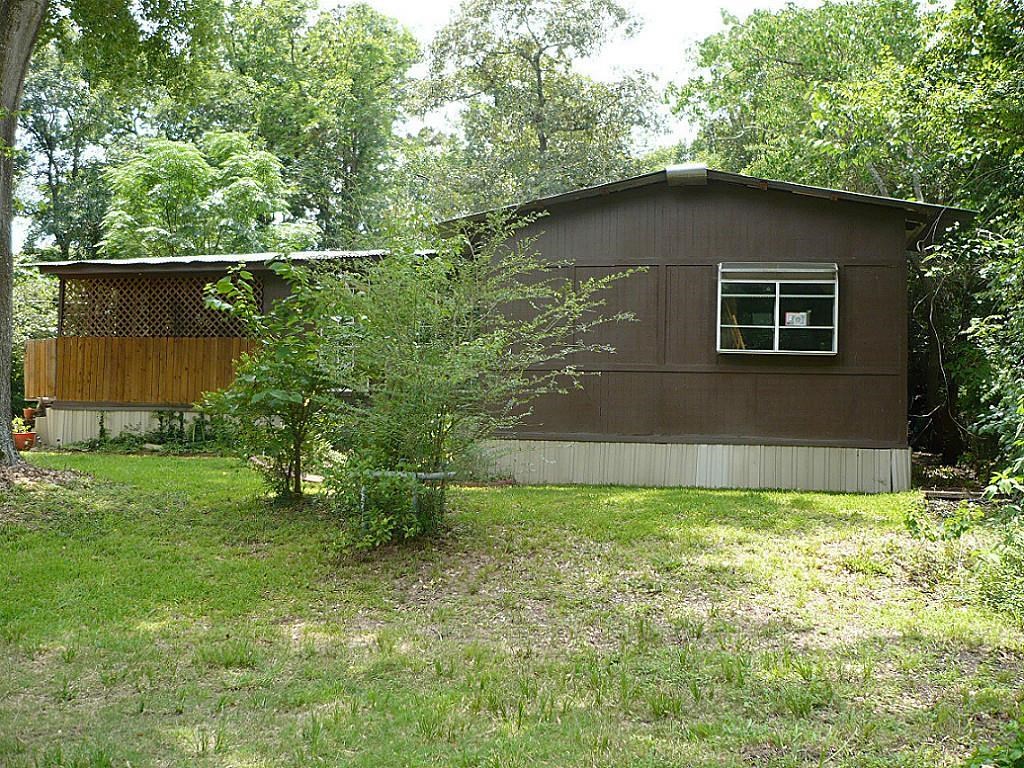 1641 Decker Street Conroe, TX 77301 - Photo 1 of 12