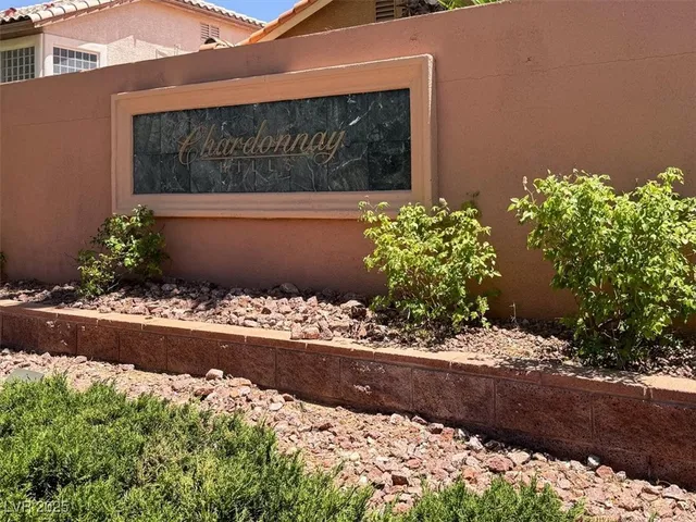 $2,424 | 10672 Blue Nile Court, Las Vegas, NV 89144