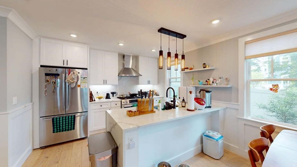 83 Alpine Street, Unit 3 Somerville, MA 02144 - Photo 5 of 12