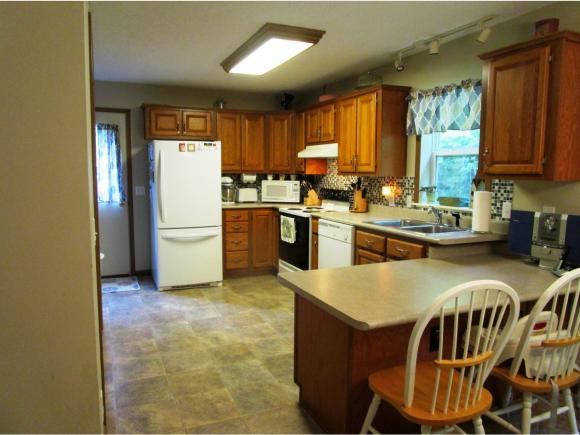 15560 Aberdeen Road Bennington, IN 47011 - Photo 6 of 13