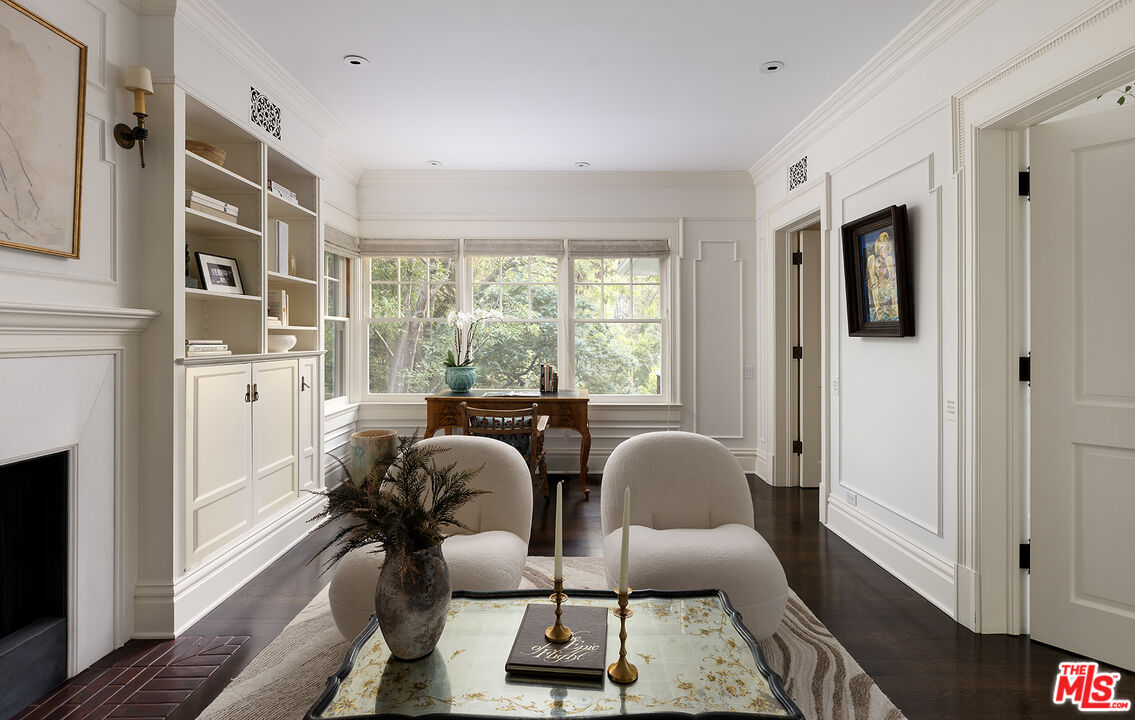 2041 Mandeville Canyon Road Los Angeles, CA 90049 - Photo 21 of 46