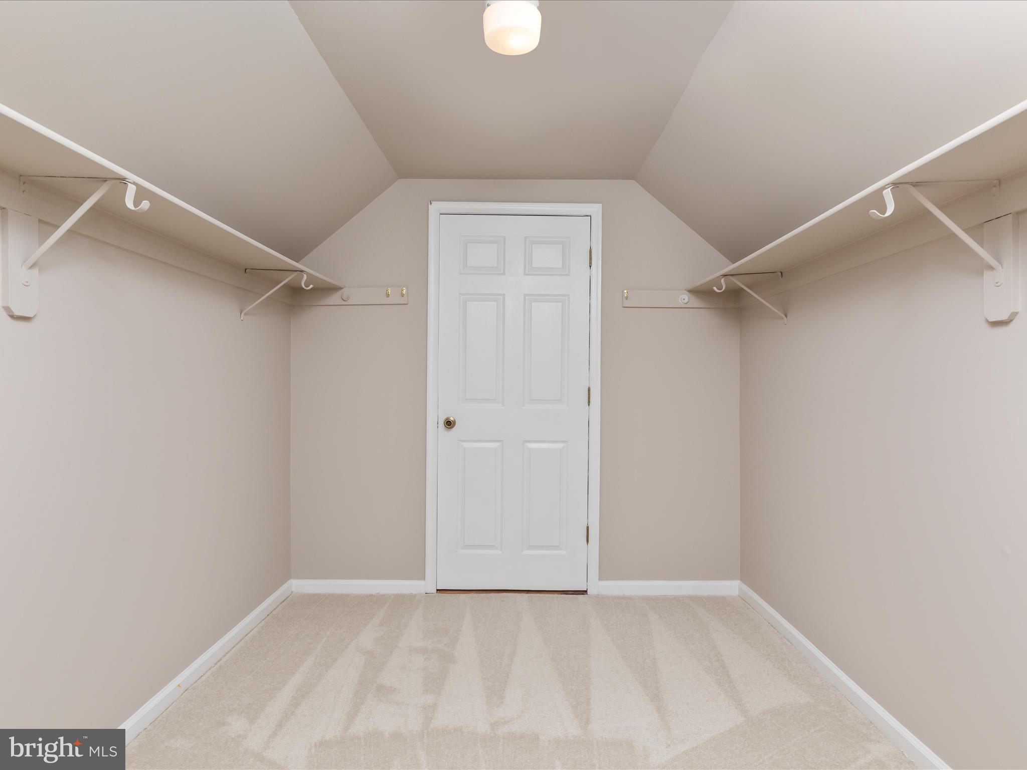 6615 White Post Road Centreville, VA 20121 - Photo 28 of 50 2E6A0577_6615 White Post Rd - Absolute Altitude -6