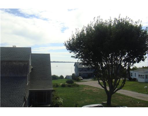 8 Clarkes Village Road Jamestown, RI 02835 - Photo 9 of 12 View.