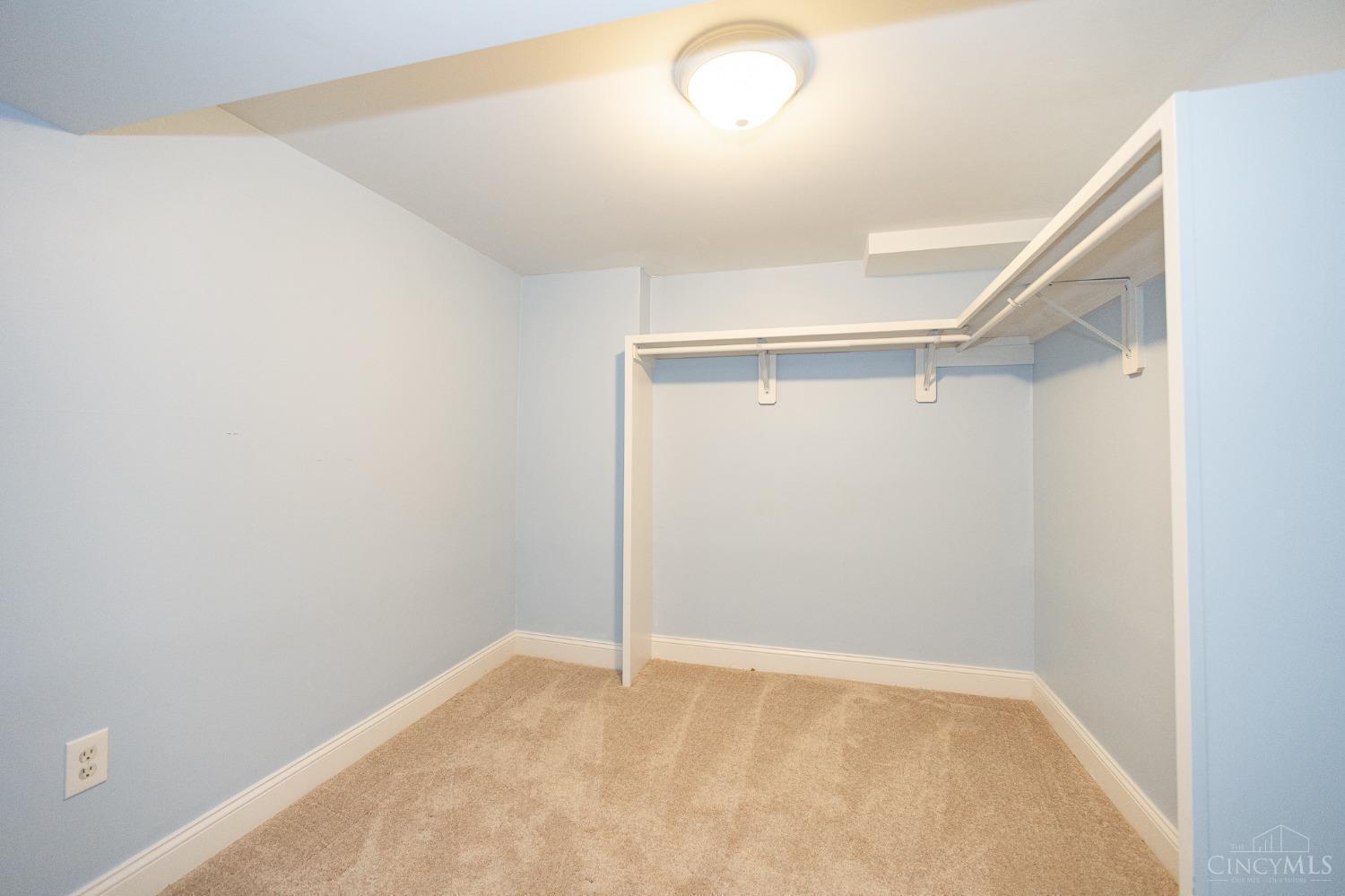 9740 Zig Zag Road Cincinnati, OH 45242 - Photo 36 of 41