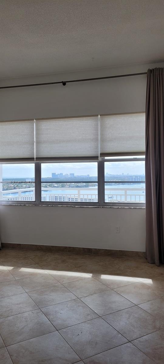 18031 Biscayne Boulevard, Unit PH03 Aventura, FL 33160 - Photo 10 of 21 a view of window