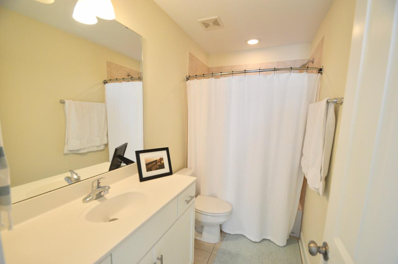 79 Grove Street, Unit 5 Charleston, SC 29403 - Photo 8 of 12 DSC_0149