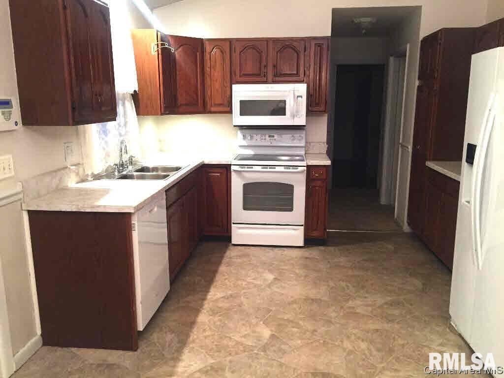 1845 Albert Street Springfield, IL 62702 - Photo 8 of 36