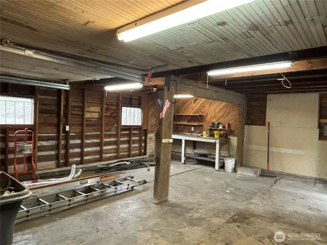 $725,000 | 39618 Meridian East, Eatonville, WA 98328