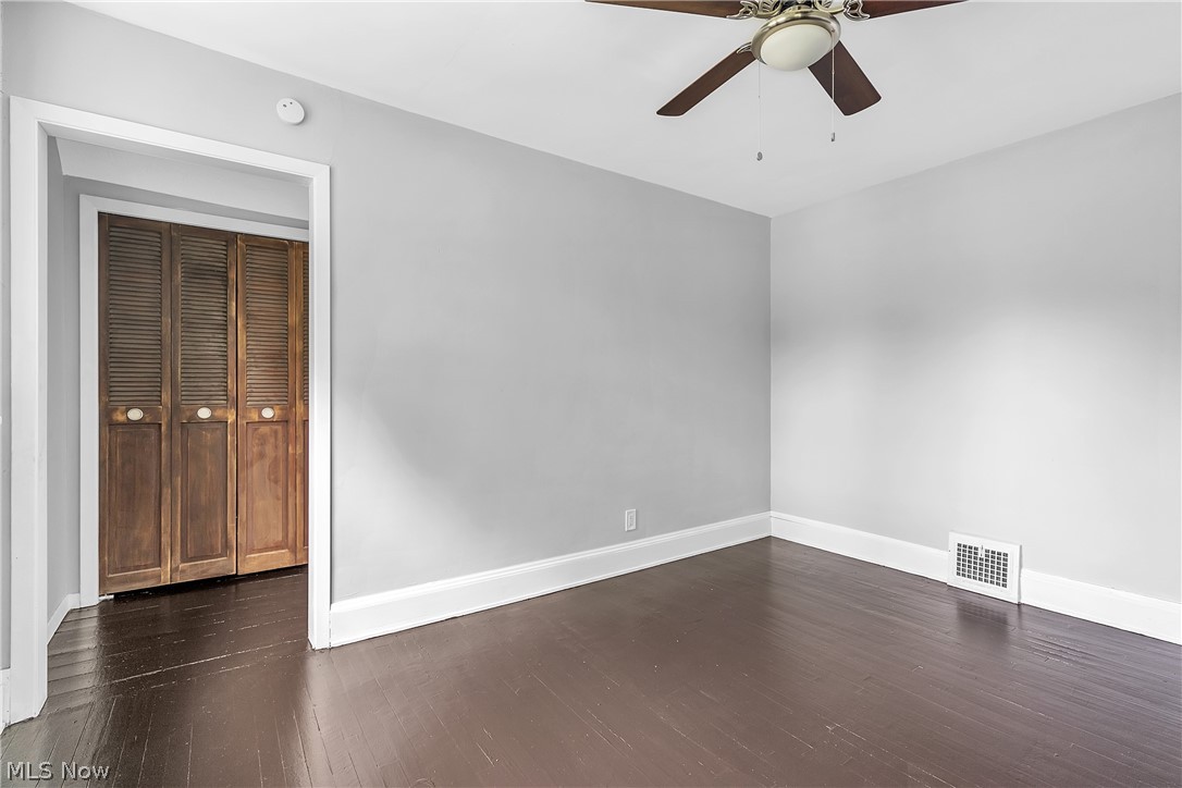4002 Navahoe Road Cleveland Heights, OH 44121 - Photo 20 of 34