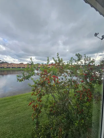 $2,000 | 3490 Briar Bay Boulevard, Unit 206, West Palm Beach, FL 33411