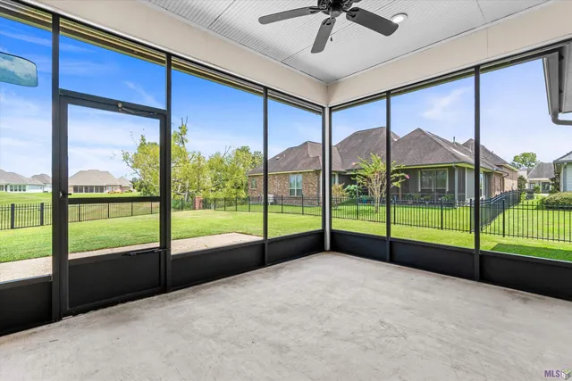 $520,000 | 42439 Greens View Drive, Gonzales, LA 70737