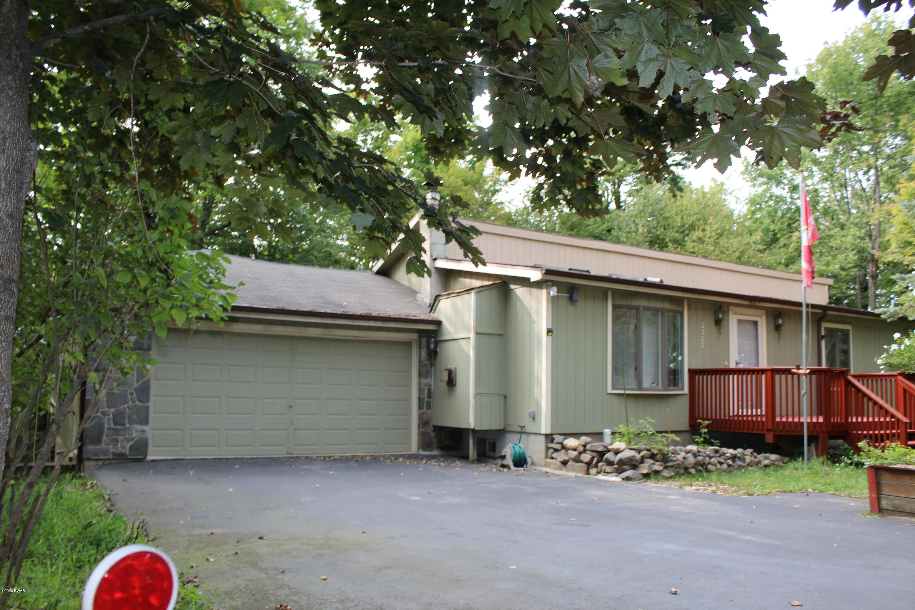 193 Ridgeview Drive Lake Ariel, PA 18436 - Photo 32 of 34