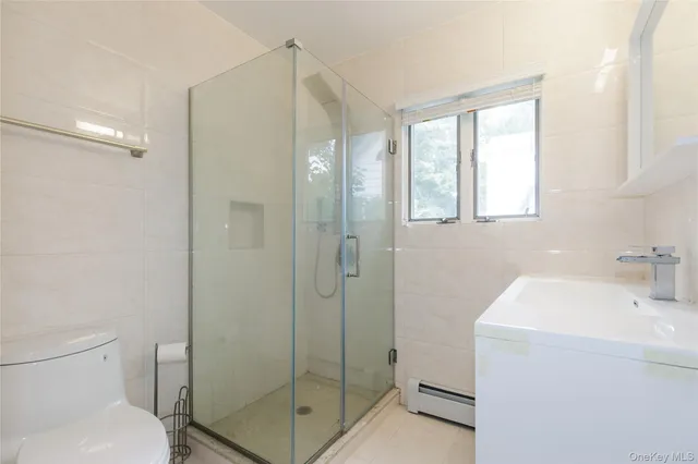 $1,758,000 | 43 Elm Street, Great Neck, NY 11021