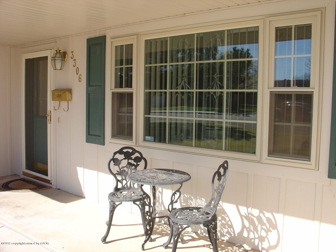 3306 Bedford Road Amarillo, TX 79106 - Photo 16 of 19 a view of a house with backyard and sitting area
