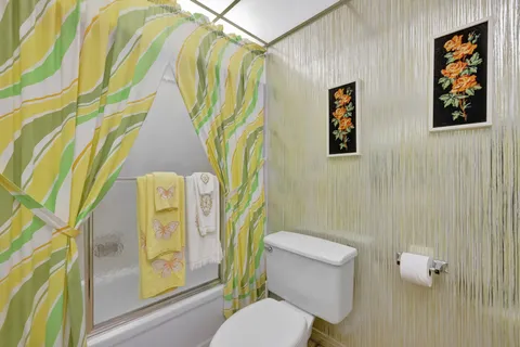 $249,900 | 2841 North Ocean Boulevard, Unit 307, Fort Lauderdale, FL 33308