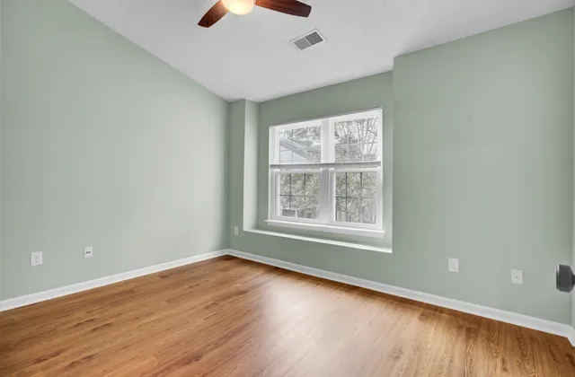 $1,850 | 7936 Shadow Oak Drive, North Charleston, SC 29406