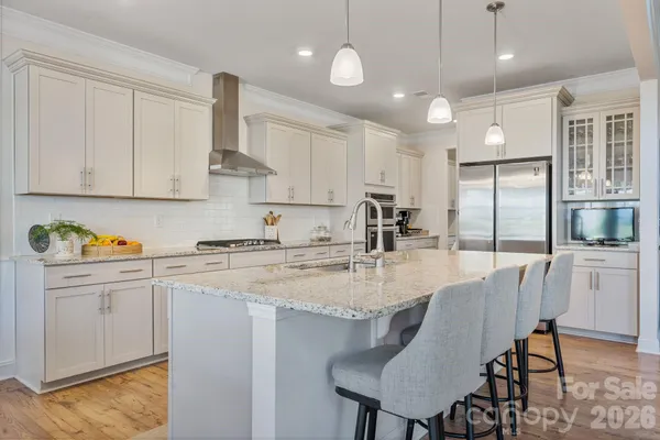 $890,000 | 2111 LaPalma Trace, Lake Wylie, SC 29710