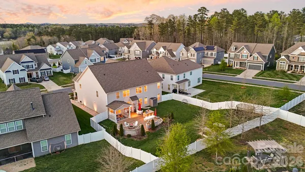 $890,000 | 2111 LaPalma Trace, Lake Wylie, SC 29710