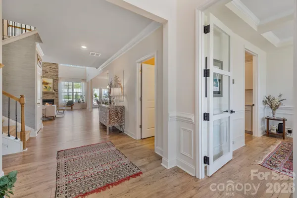 $890,000 | 2111 LaPalma Trace, Lake Wylie, SC 29710