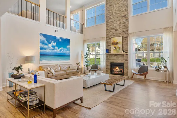 $890,000 | 2111 LaPalma Trace, Lake Wylie, SC 29710
