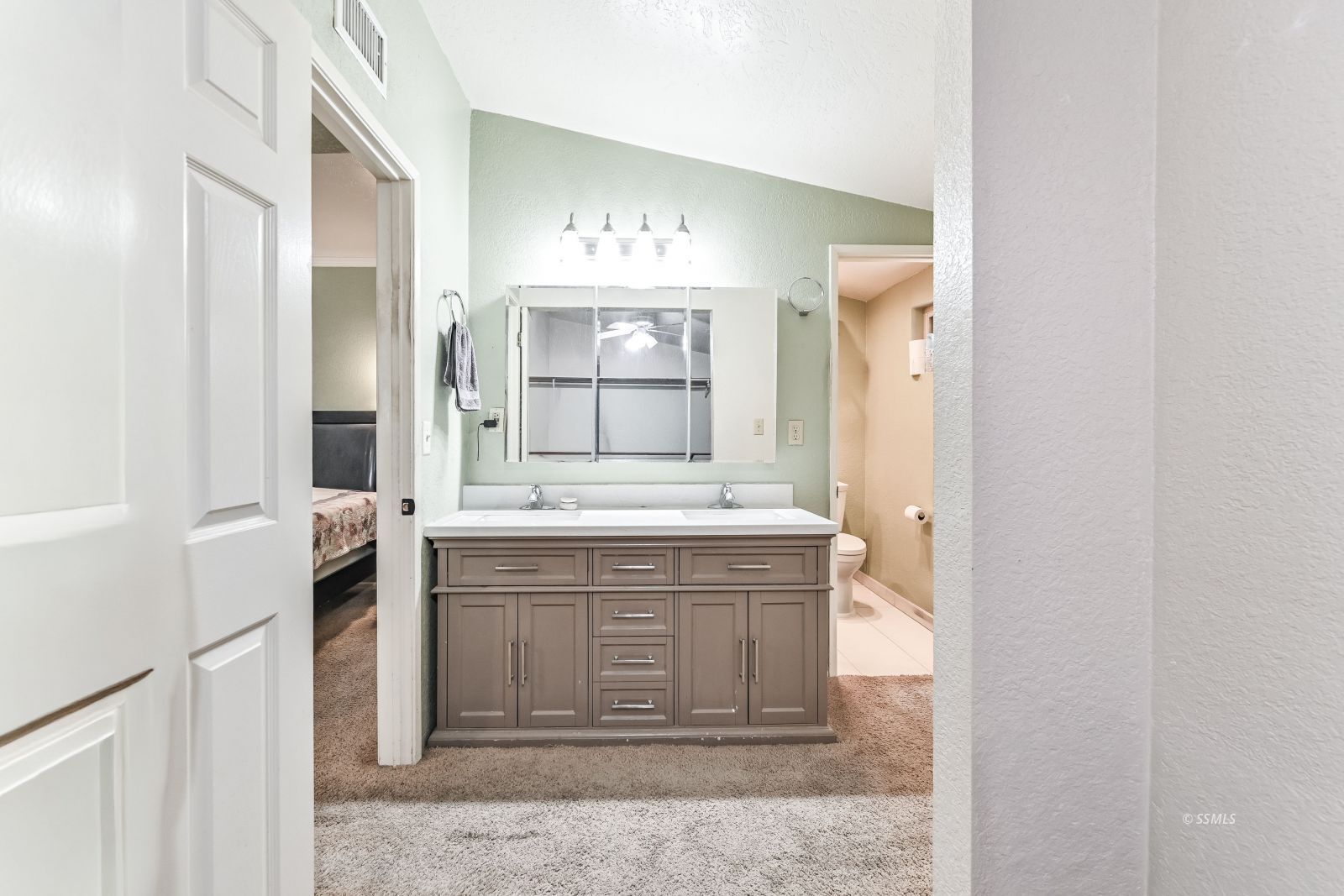 680 East Kendall Avenue Ridgecrest, CA 93555 - Photo 29 of 49