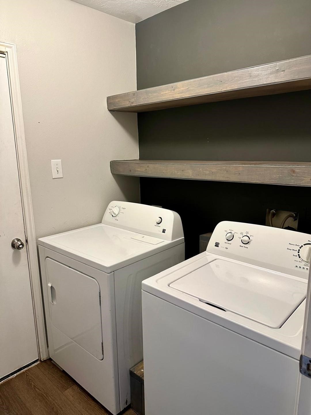 19238 Anthurium Court Katy, TX 77449 - Photo 10 of 18 Washer & Dryer Room